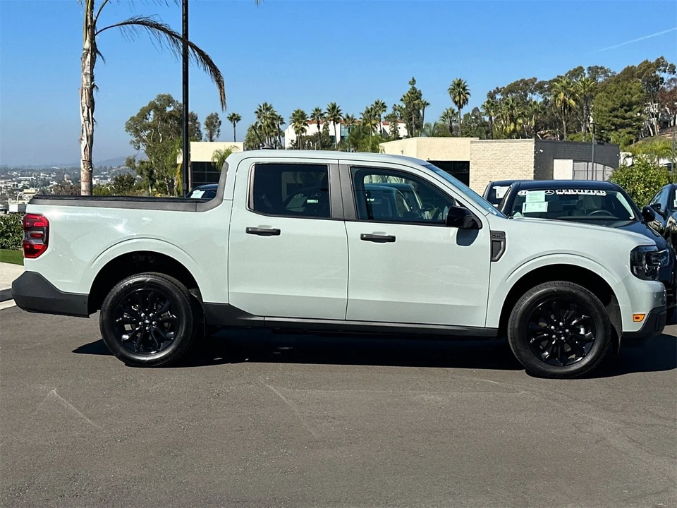 2023 Ford Maverick - Image 2 of 12