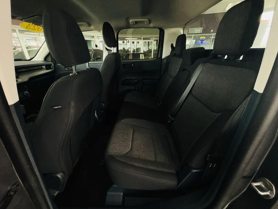 2023 Ford Maverick - Image 29 of 31