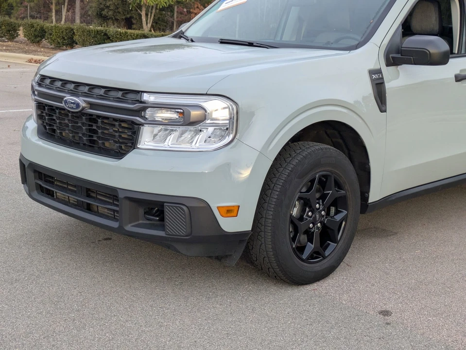 2023 Ford Maverick - Image 10 of 12