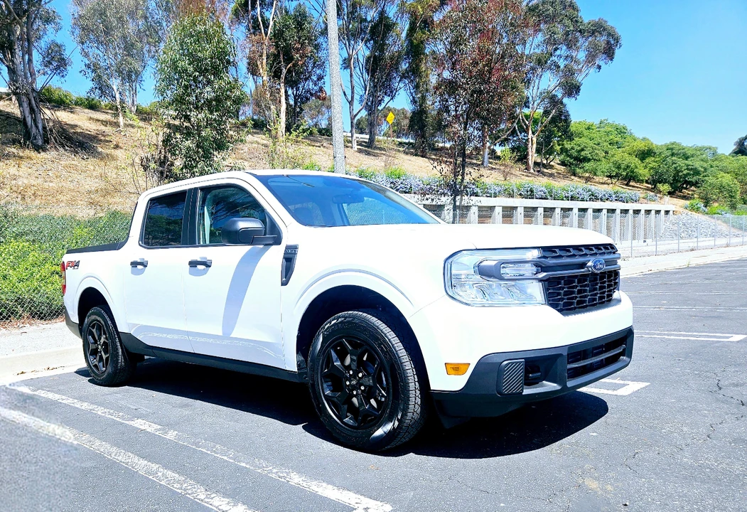 2023 Ford Maverick - Image 26 of 31