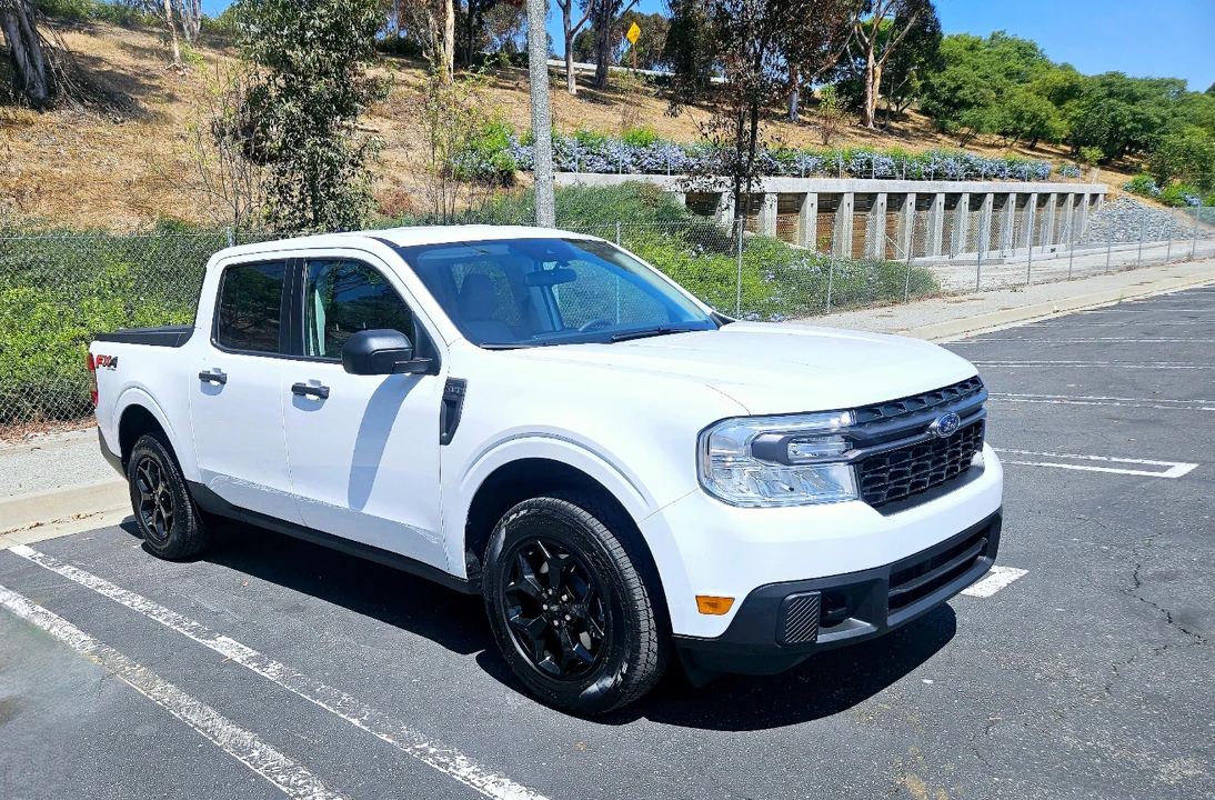 2023 Ford Maverick - Image 27 of 31
