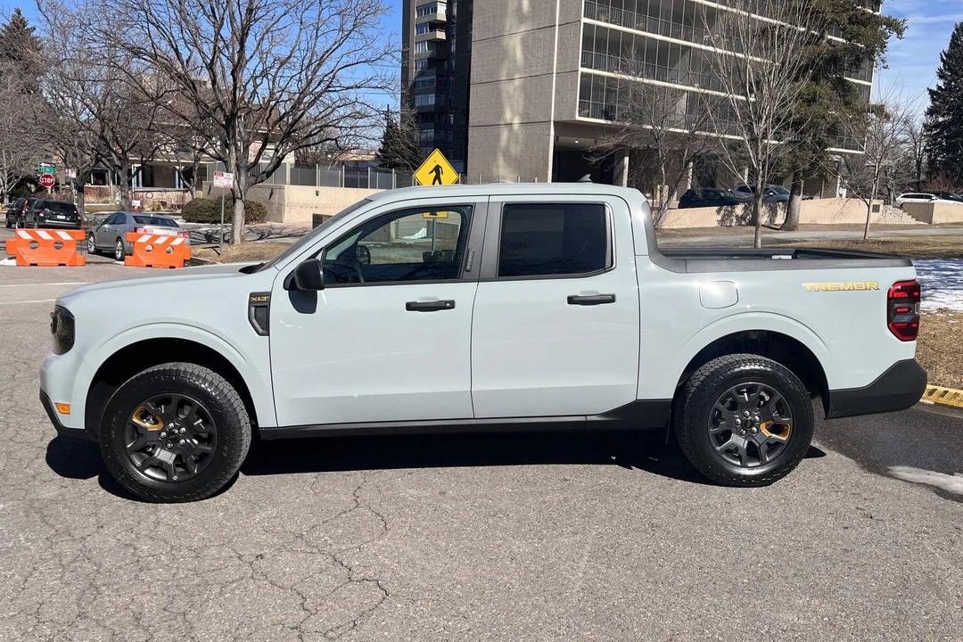 2023 Ford Maverick - Image 3 of 31