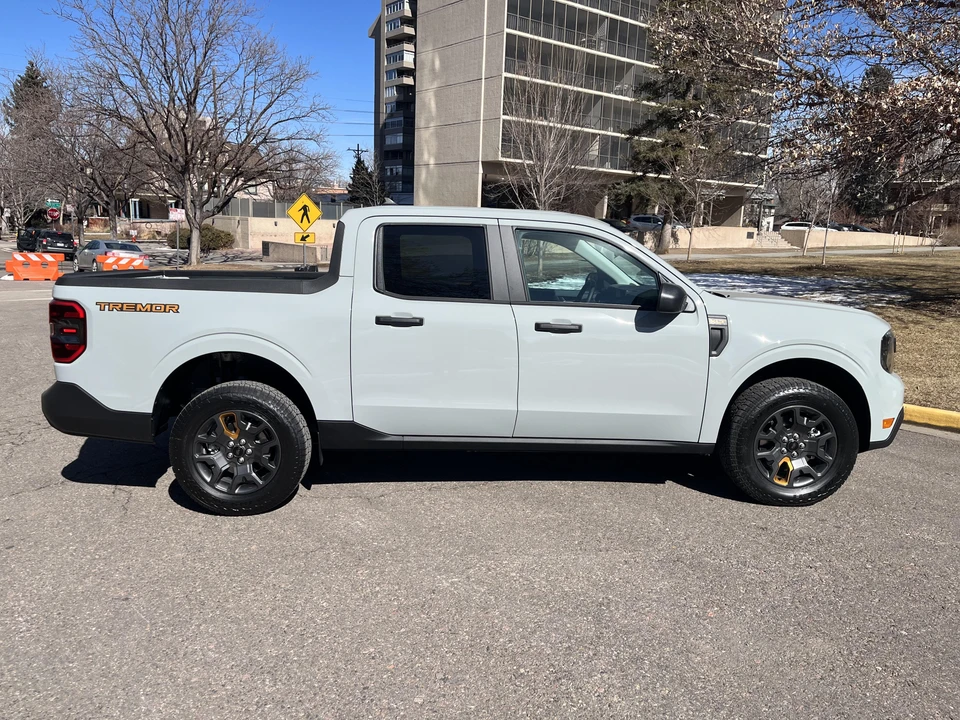 2023 Ford Maverick - Image 26 of 31