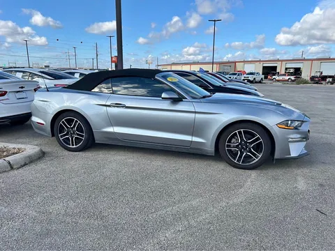 2023 Ford Mustang Convertible 2D