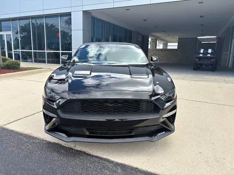 2023 Ford Mustang EcoBoost