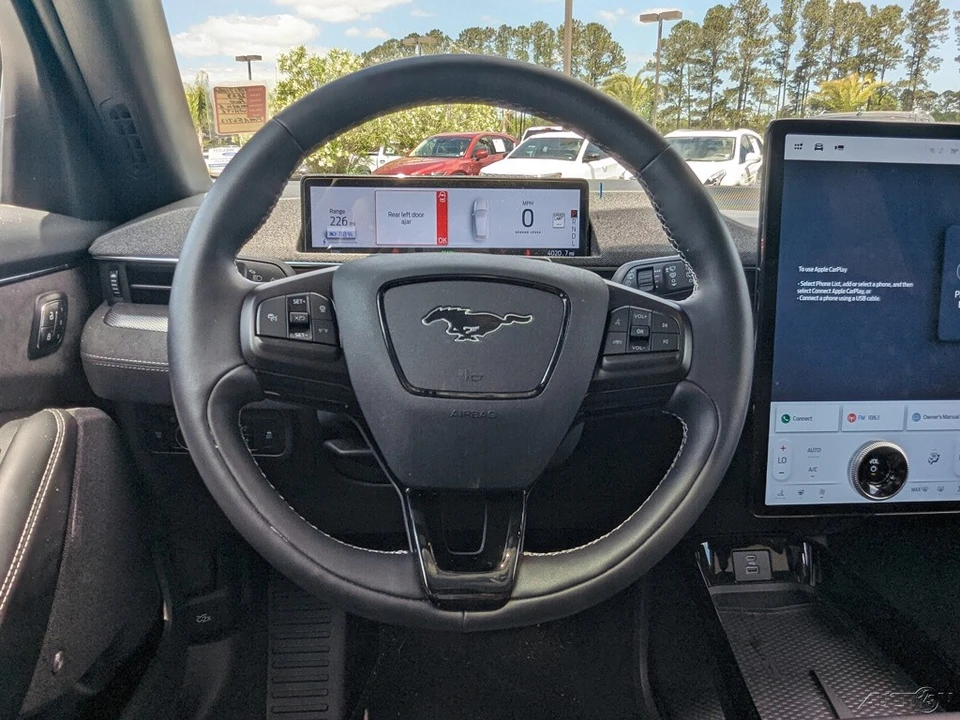 2023 Ford Mustang Mach-E - Image 18 of 21