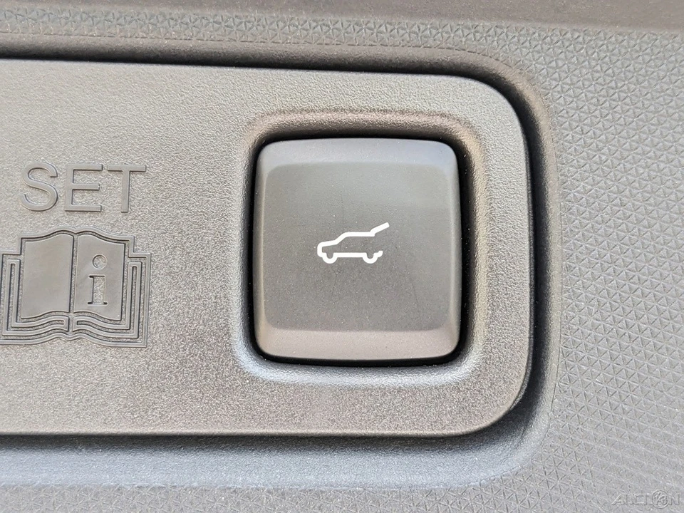 2023 Ford Mustang Mach-E - Image 15 of 21