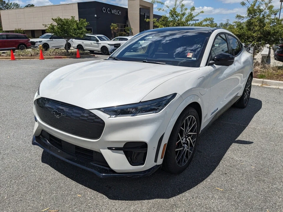 2023 Ford Mustang Mach-E - Image 8 of 21