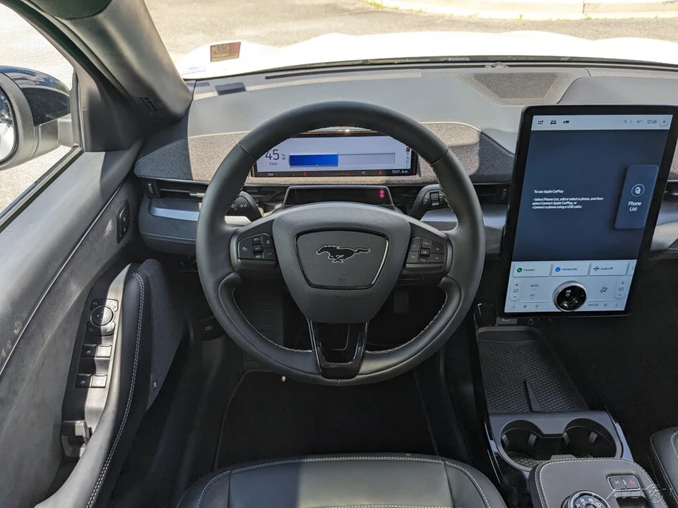 2023 Ford Mustang Mach-E - Image 18 of 21