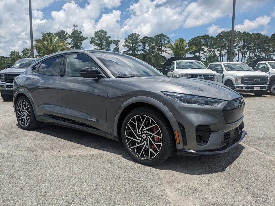 2023 Ford S550 Mustang - Image 2 of 21