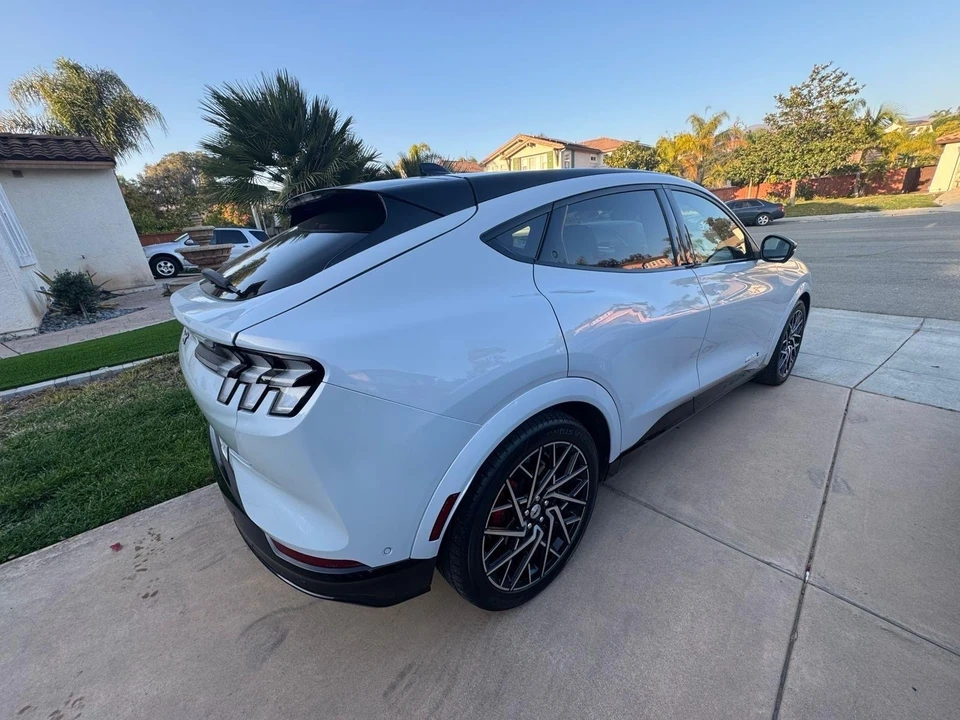 2023 Ford S550 Mustang - Image 2 of 11