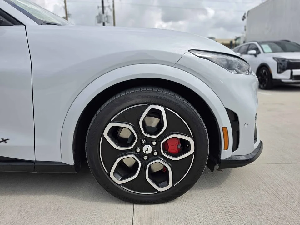 2023 Ford Mustang Mach-E - Image 15 of 16