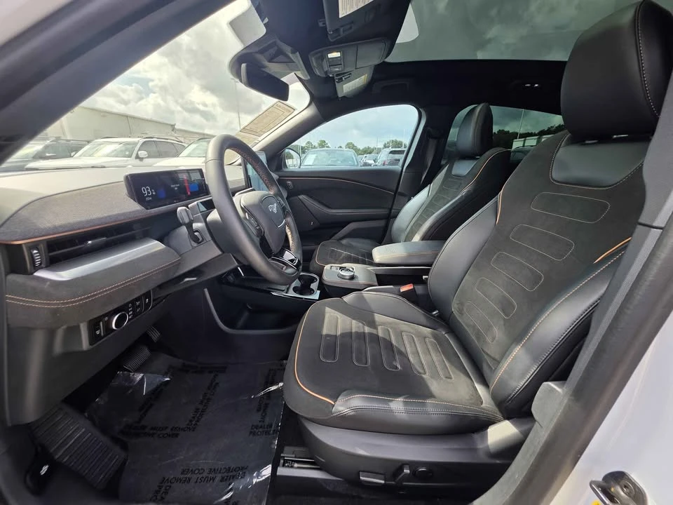 2023 Ford Mustang Mach-E - Image 10 of 16