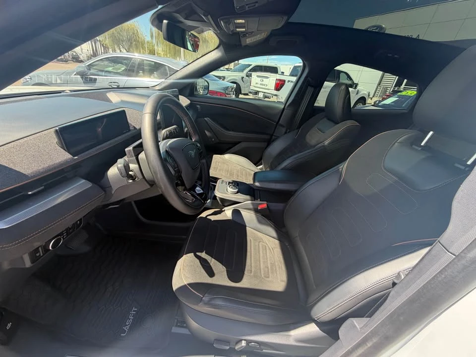 2023 Ford Mustang Mach-E - Image 5 of 8