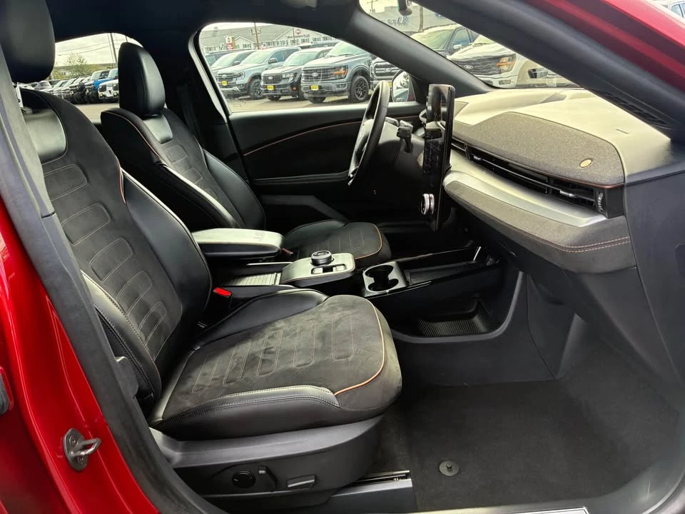 2023 Ford Mustang Mach-E - Image 11 of 12