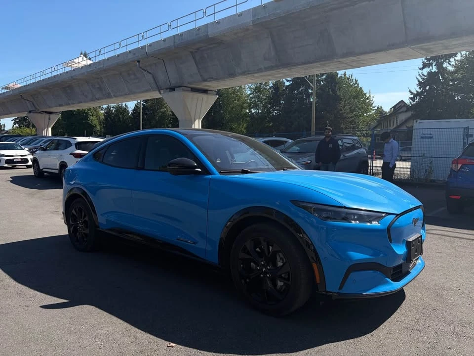 2023 Ford Mustang Mach-E - Image 3 of 20