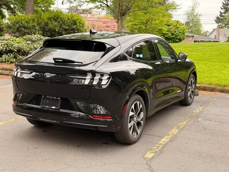 2023 Ford Mustang Mach-E - Image 8 of 13