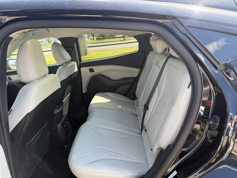 2023 Ford Mustang Mach-E - Image 4 of 5