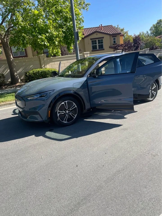 2023 Ford Mustang Mach-E - Image 14 of 19