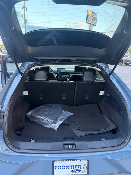 2023 Ford Mustang Mach-E - Image 10 of 12