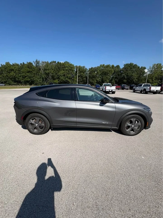2023 Ford Mustang Mach-E - Image 5 of 8