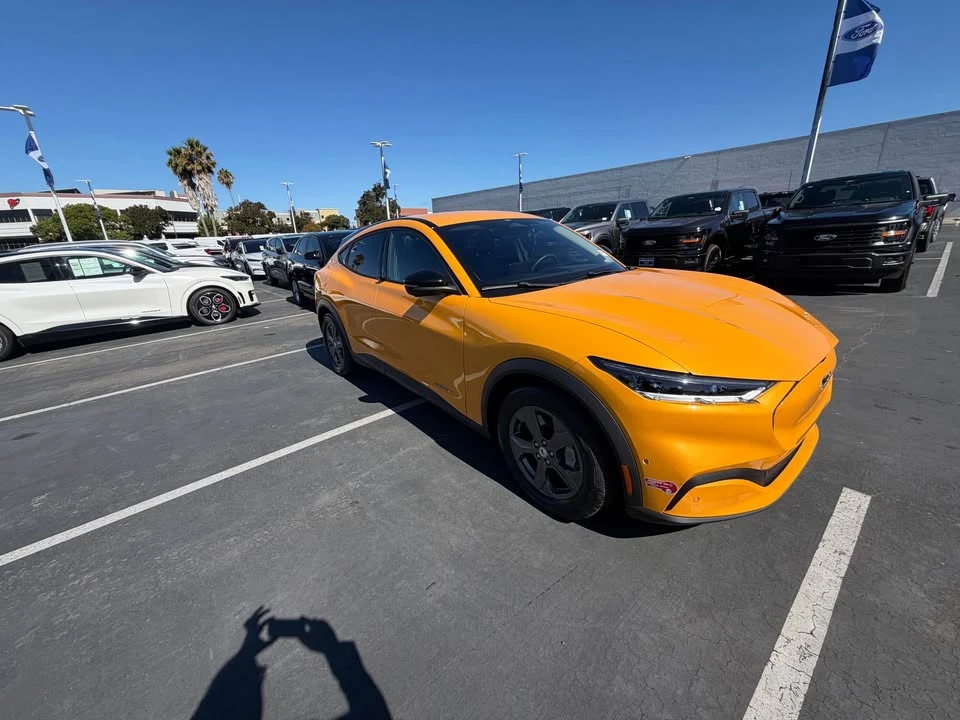 2023 Ford Mustang Mach-E - Image 3 of 4