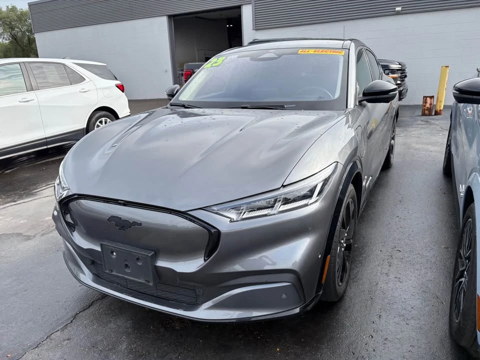 2023 Ford Mustang Mach-E - Image 2 of 5