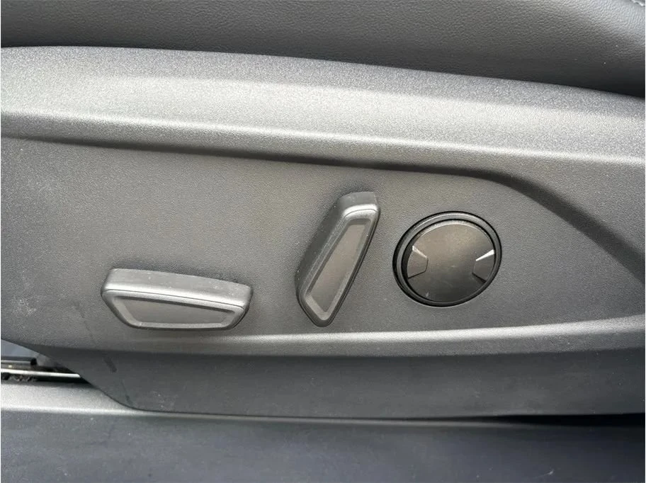 2023 Ford Mustang Mach-E - Image 20 of 20
