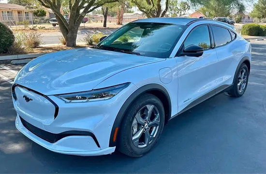 2023 Ford Mustang Mach-E Select Sport Utility 4D