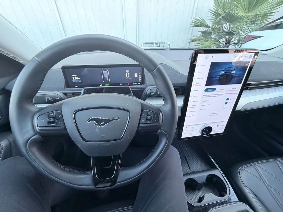 2023 Ford Mustang Mach-E - Image 10 of 13