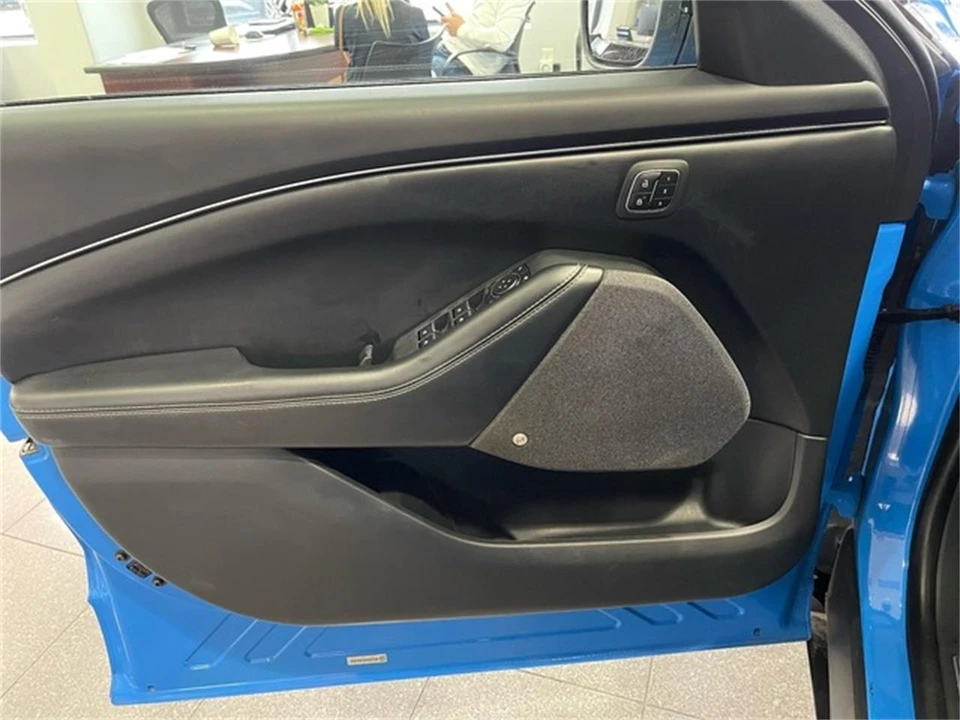 2023 Ford Mustang Mach-E - Image 23 of 31