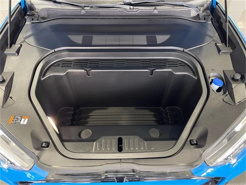2023 Ford Mustang Mach-E - Image 20 of 31