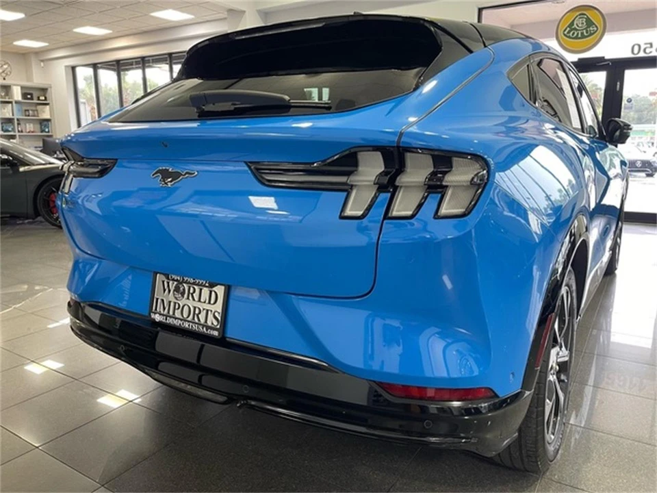 2023 Ford Mustang Mach-E - Image 18 of 31