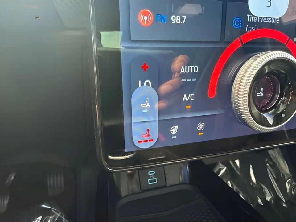 2023 Ford Mustang Mach-E - Image 21 of 25
