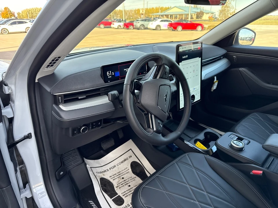 2023 Ford - Image 15 of 20