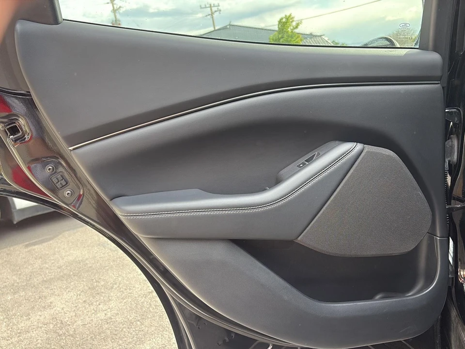 2023 Ford Mustang Mach-E - Image 17 of 28