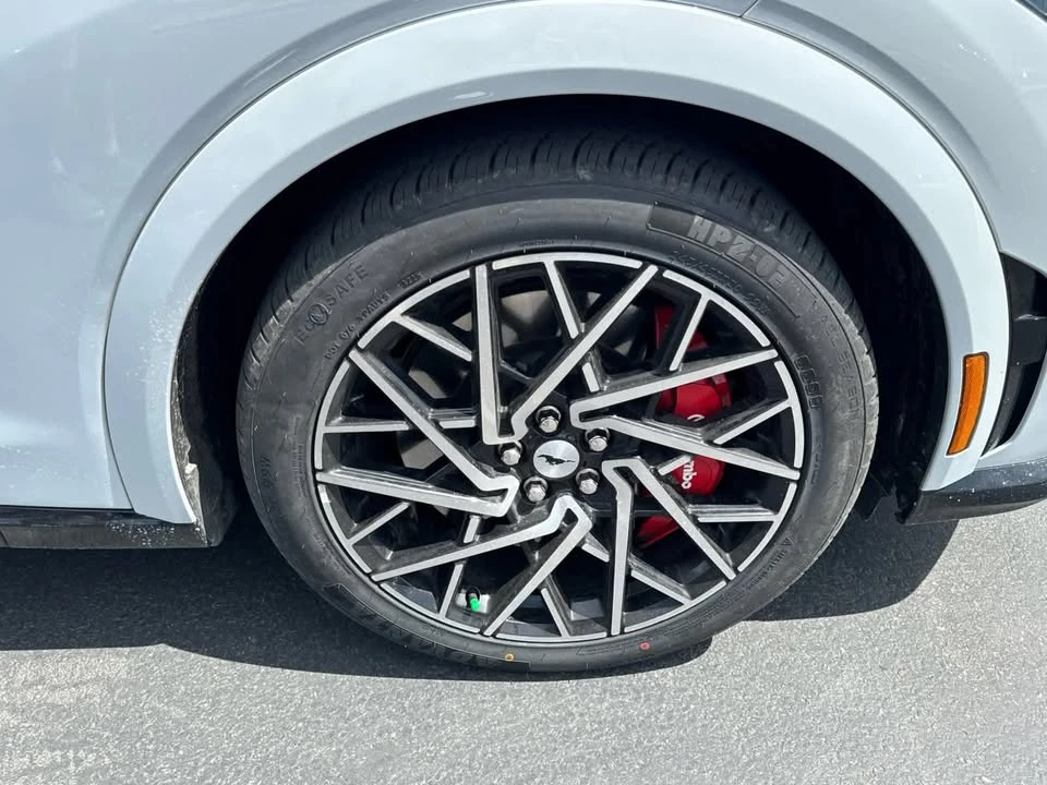 2023 Ford Mustang Mach-E - Image 15 of 19