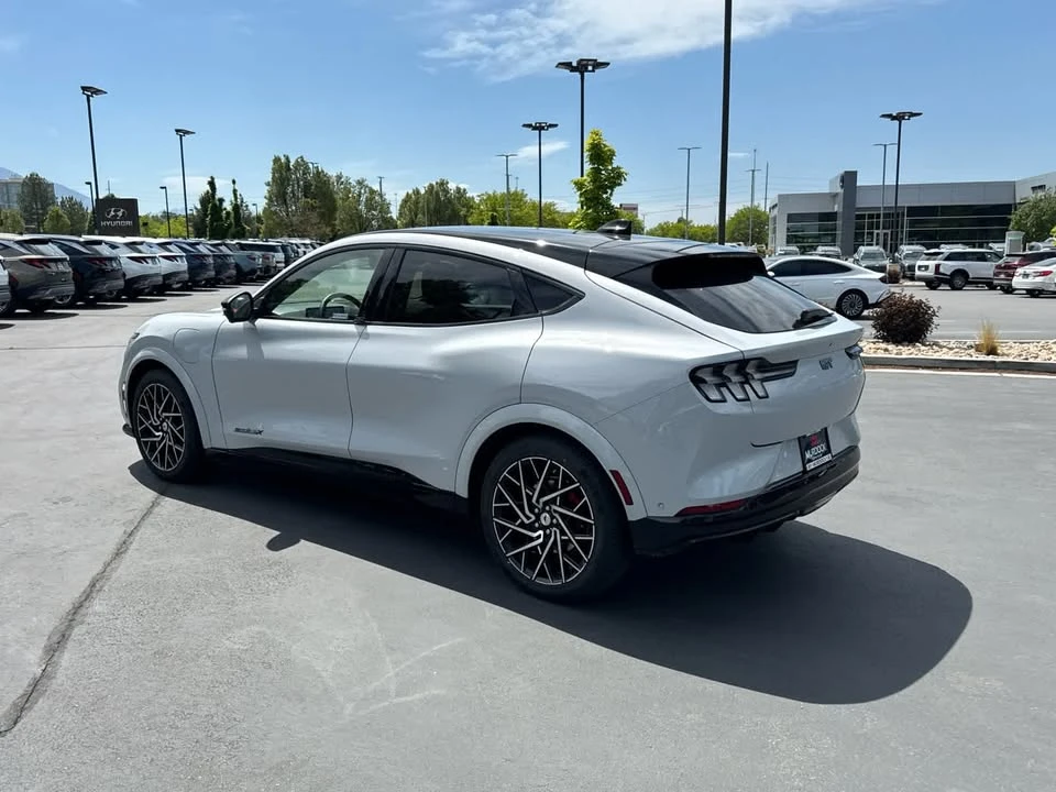 2023 Ford Mustang Mach-E - Image 3 of 19