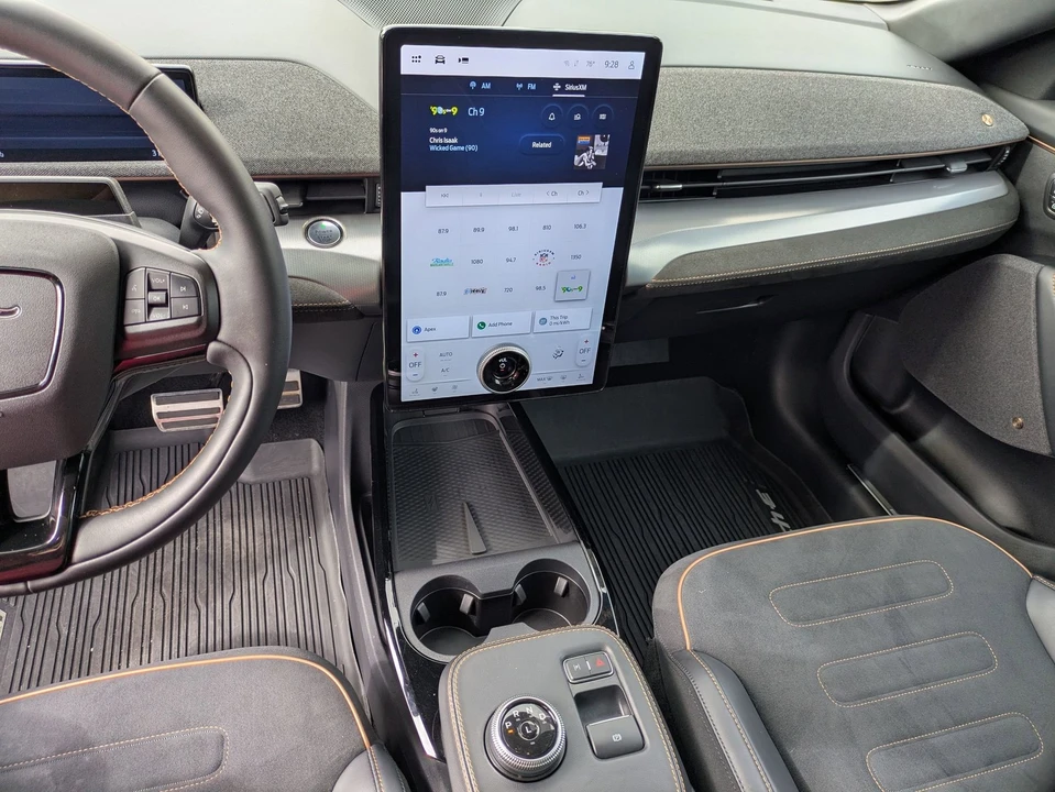2023 Ford Mustang Mach-E - Image 23 of 31