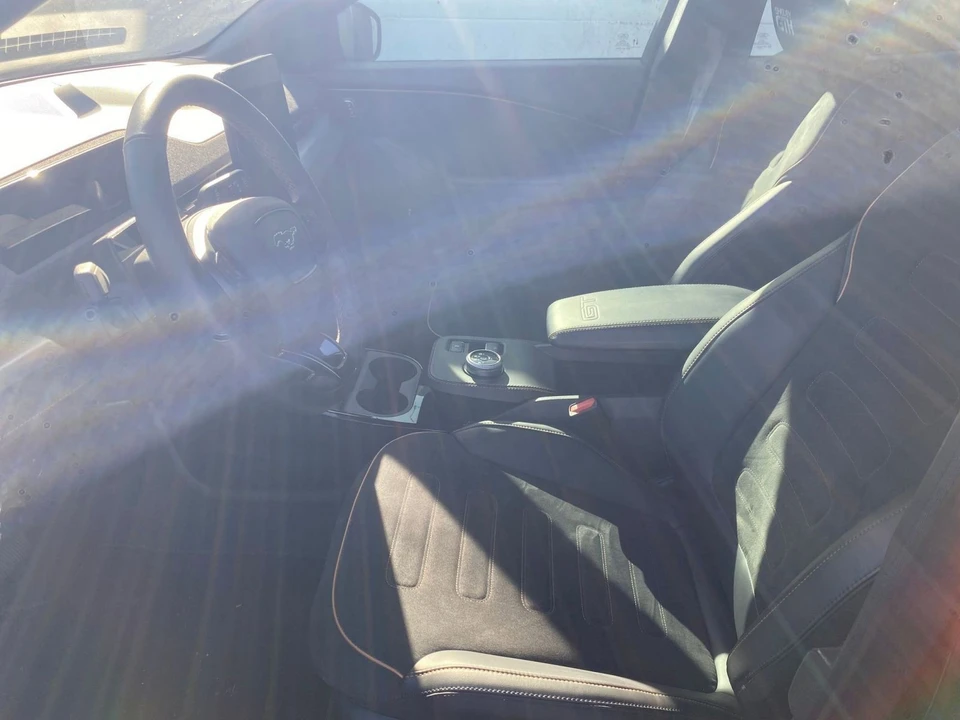 2023 Ford Mustang Mach-E - Image 26 of 31