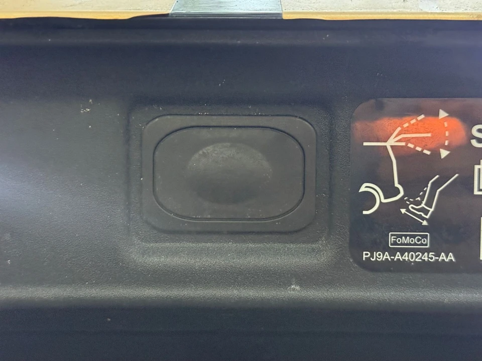2023 Ford Mustang Mach-E - Image 19 of 31