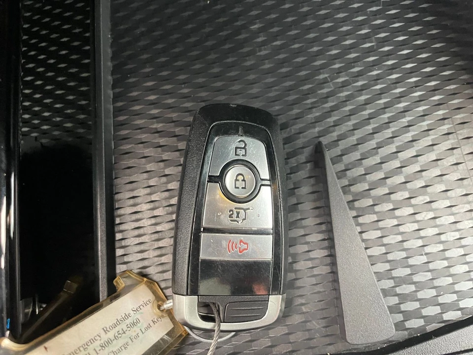 2023 Ford Mustang Mach-E - Image 24 of 31