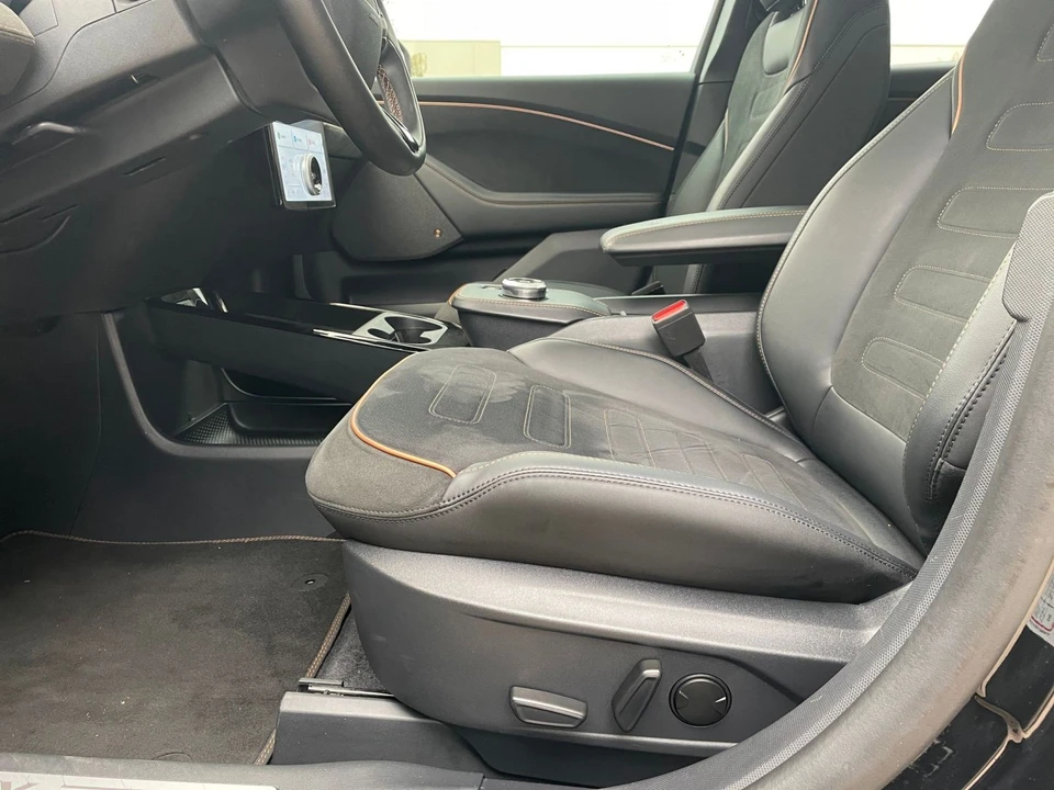 2023 Ford Mustang Mach-E - Image 23 of 31