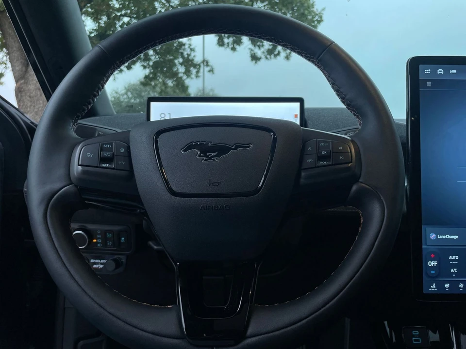 2023 Ford Mustang Mach-E - Image 27 of 31