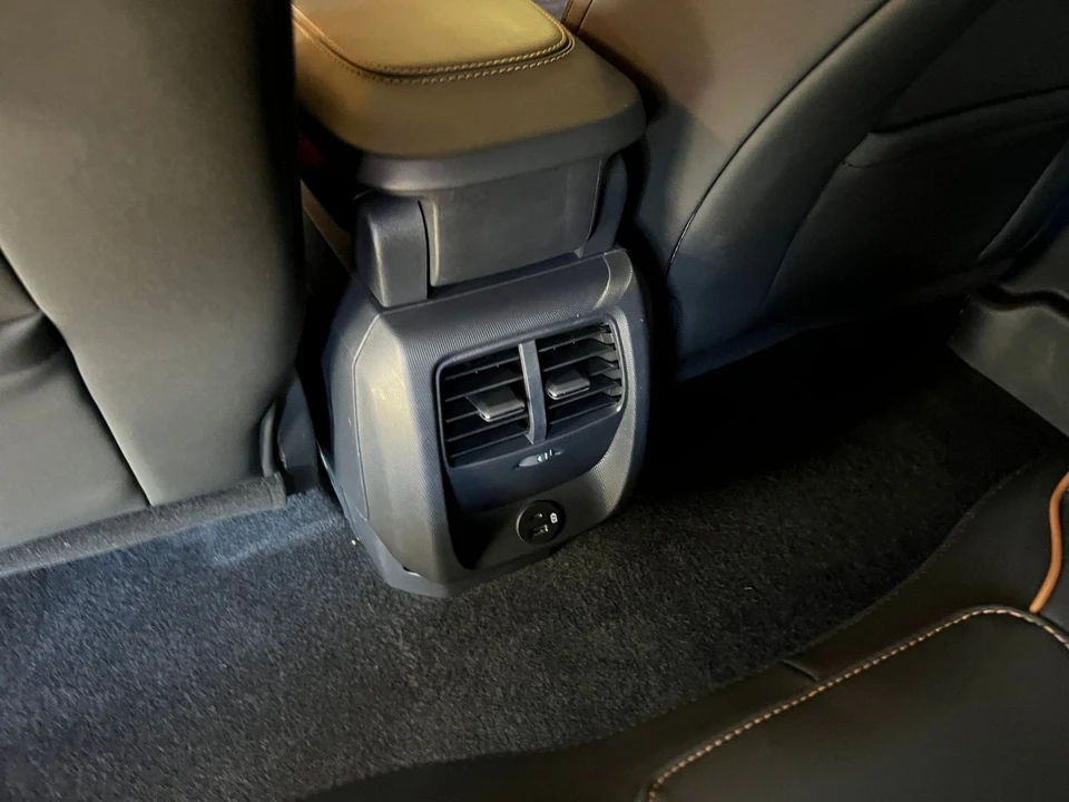2023 Ford Mustang Mach-E - Image 24 of 31