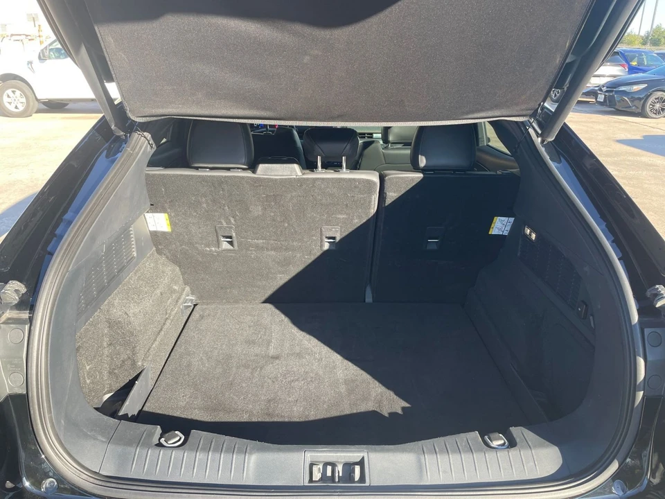 2023 Ford Mustang Mach-E - Image 28 of 31
