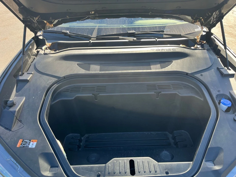 2023 Ford Mustang Mach-E - Image 27 of 31