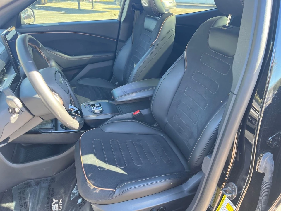 2023 Ford Mustang Mach-E - Image 20 of 31