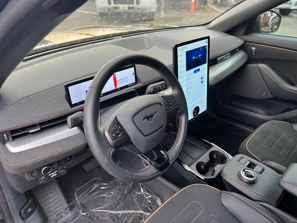 2023 Ford Mustang Mach-E - Image 30 of 31