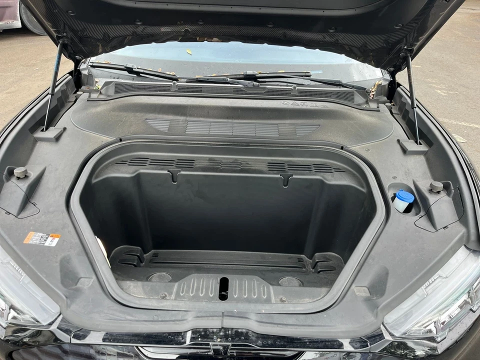2023 Ford Mustang Mach-E - Image 28 of 31